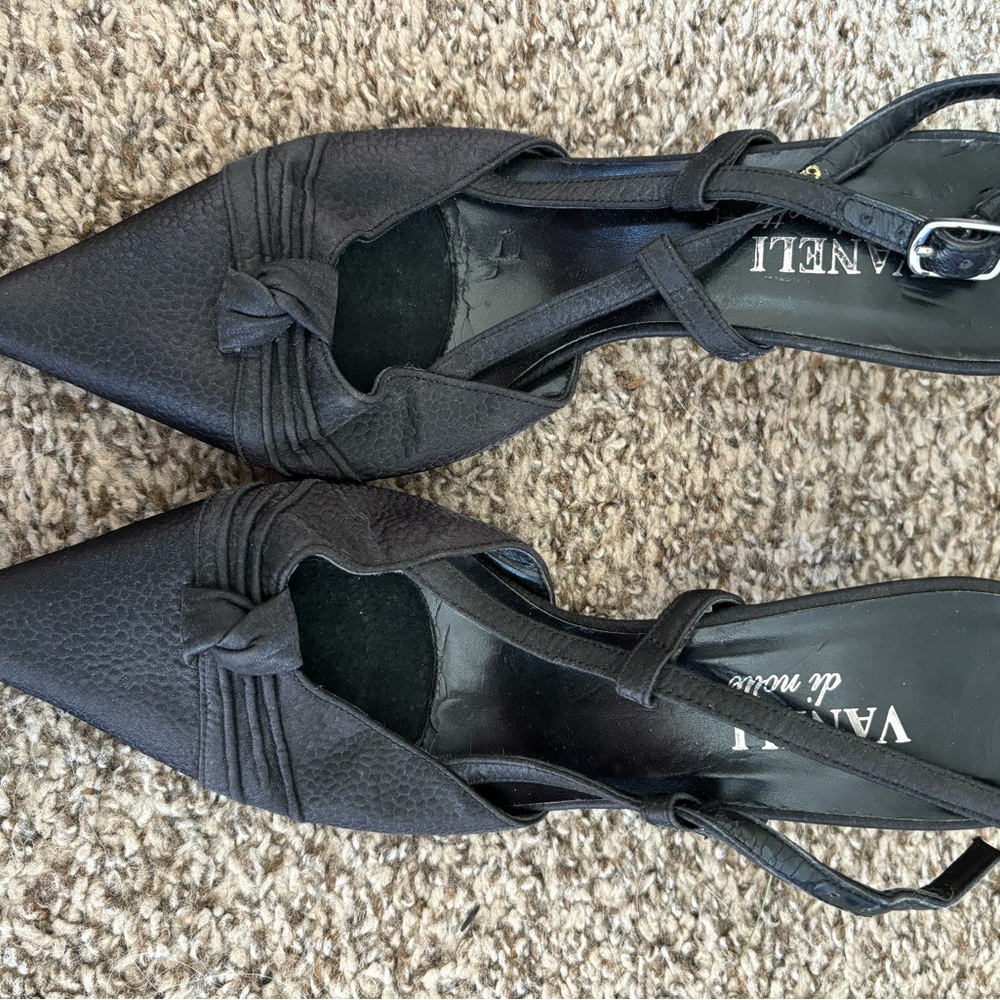 Vaneli Black Textured Heels